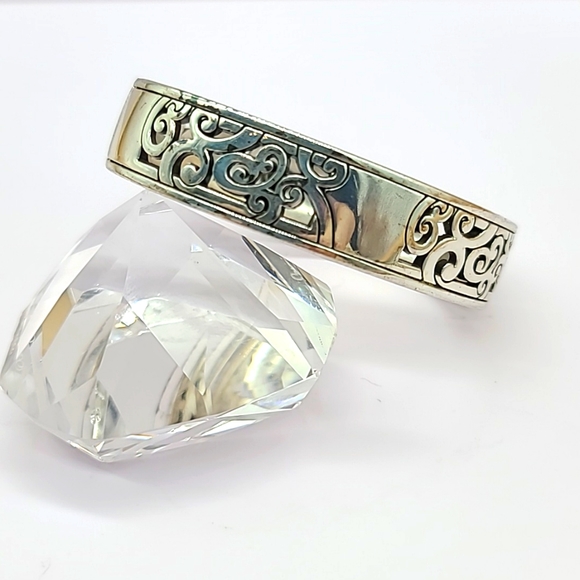 Brighton "MINGLE" Collection Modern Scrolled & Swirled Silver Hinged Bracelet! - Picture 3 of 10